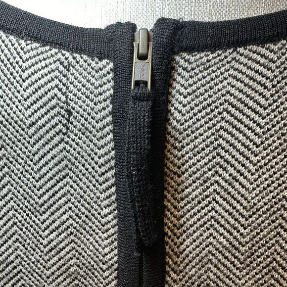 Cynthia Rowley 100% Merino Wool Dress Extra Fine Chevron Print Women's XS - Picture 6 of 7